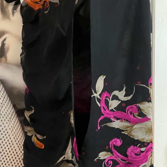 Black Floral Draped Top with Pink & Orange Roses 100% silk 1 shoulder sleeveless - Picture 5 of 7